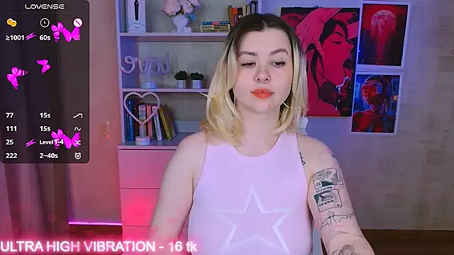 cutie mili online show from March 4, 2025, 4:38 am