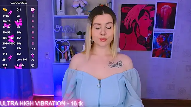 cutie mili online show from March 8, 2025, 6:43 am