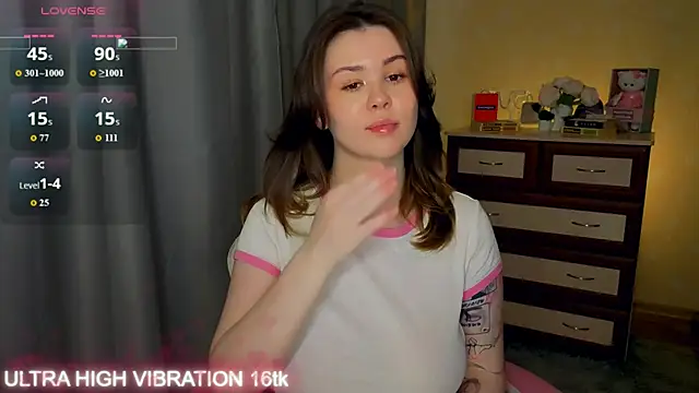 cutie mili online show from May 21, 2026, 12:01 pm
