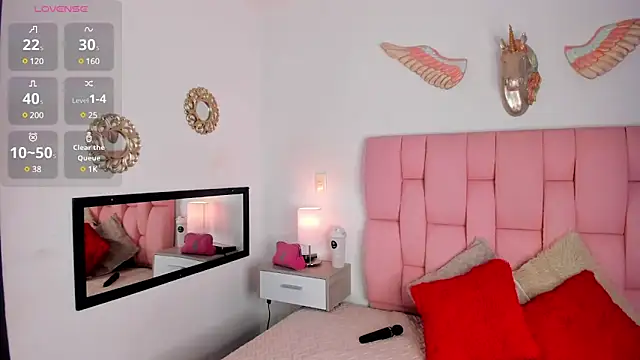 VeronikaOlsen online show from January 10, 2025, 12:47 pm