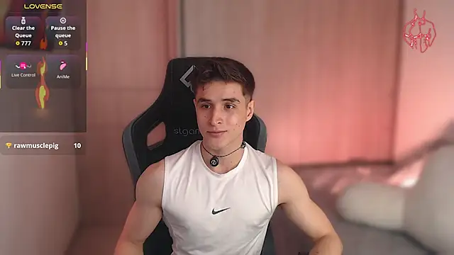 Snapshot of thomklein chatting on January 31, 2026, 7:11 pm thomklein online show from January 31, 2026, 7:11 pm