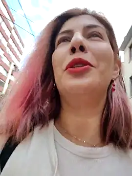 scarlett moore online show from January 7, 2026, 2:08 pm