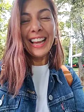 scarlett moore online show from January 11, 2026, 1:05 pm