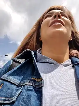 scarlett moore online show from February 8, 2026, 4:21 pm