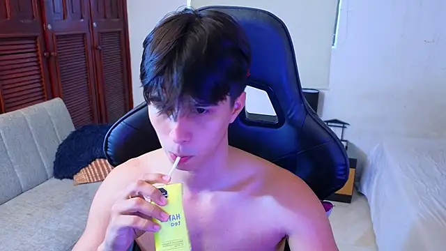 Snapshot of carl_dixon chatting on October 30, 2025, 9:15 pm carl dixon online show from October 30, 2025, 9:15 pm