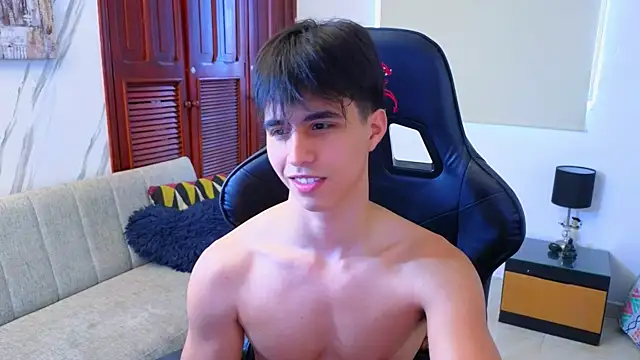 carl dixon online show from April 1, 2026, 8:17 pm