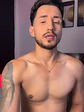 AxelKing1326 online show from March 8, 2026, 2:04 am