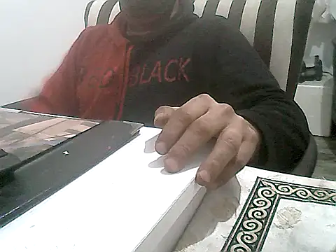 Snapshot of MezaRDanOnLineee chatting on January 19, 2025, 9:45 pm MezaRDanOnLineee online show from January 19, 2025, 9:45 pm