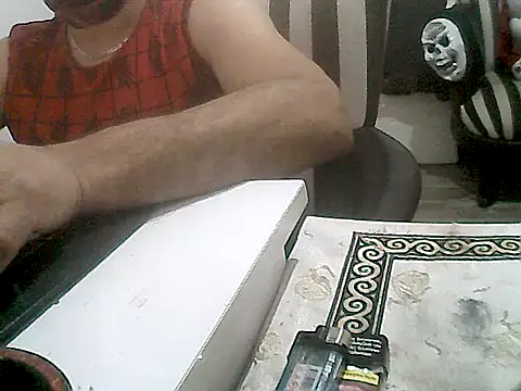 Snapshot of MezaRDanOnLineee chatting on February 21, 2025, 9:43 pm MezaRDanOnLineee online show from February 21, 2025, 9:43 pm