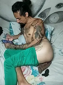 iirgastam3 online show from February 13, 2025, 2:34 am