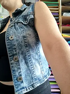 Snapshot of Mia_Novikov chatting on September 18, 2025, 7:16 pm Mia Novikov online show from September 18, 2025, 7:16 pm