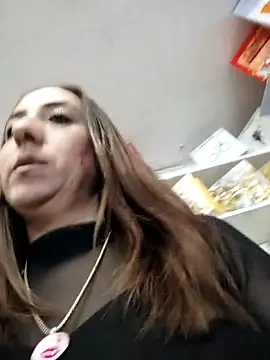 Mia Novikov online show from December 15, 2025, 6:34 pm