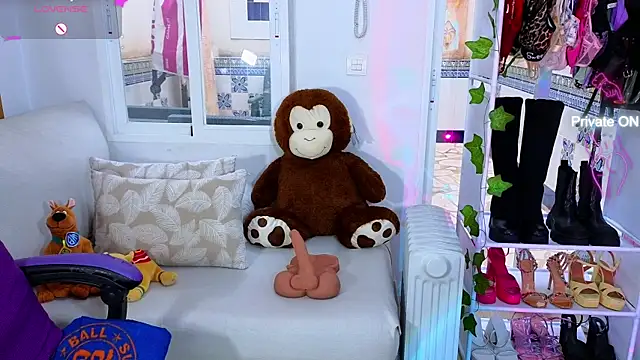 Snapshot of Tawny_cox chatting on January 27, 2025, 4:22 pm Tawny cox online show from January 27, 2025, 4:22 pm