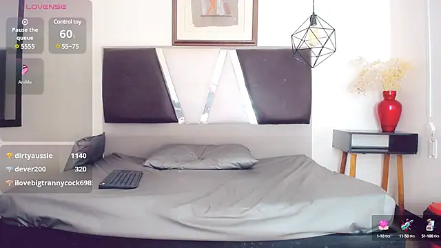 hilary rodriguez online show from January 19, 2025, 1:32 am