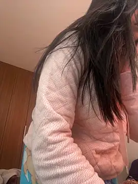 Juana19 online show from November 22, 2025, 1:10 pm