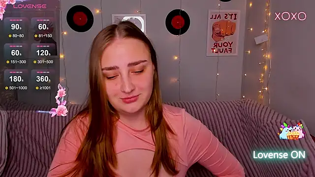 Snapshot of MilliStrii chatting on January 19, 2026, 1:20 am MilliStrii online show from January 19, 2026, 1:20 am