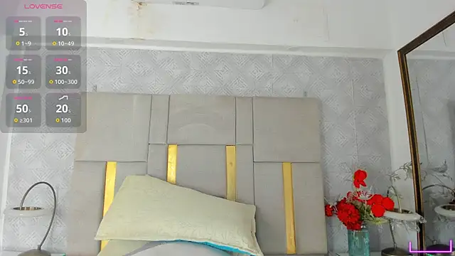 Camilaa Sanchez  online show from July 10, 2026, 12:41 pm