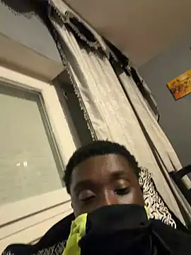 Snapshot of elninoblacko chatting on May 23, 2026, 1:11 am elninoblacko online show from May 23, 2026, 1:11 am