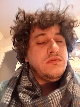 Daminou28 online show from October 26, 2025, 2:28 am