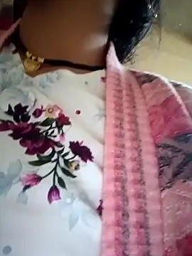 Snapshot of Mamta_Chaterjee chatting on January 25, 2025, 2:04 am Mamta Chaterjee online show from January 25, 2025, 2:04 am