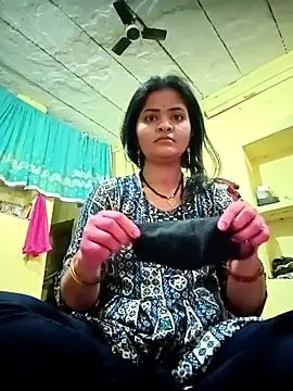 Snapshot of Mamta_Chaterjee chatting on March 15, 2025, 1:30 am Mamta Chaterjee online show from March 15, 2025, 1:30 am