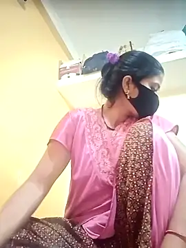 Snapshot of Mamta_Chaterjee chatting on March 23, 2025, 2:37 am Mamta Chaterjee online show from March 23, 2025, 2:37 am