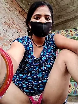 Snapshot of Mamta_Chaterjee chatting on July 5, 2026, 1:56 am Mamta Chaterjee online show from July 5, 2026, 1:56 am