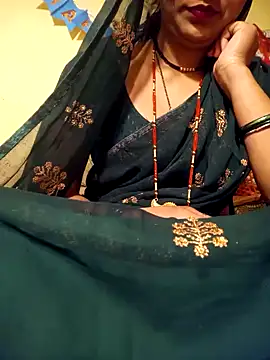 Snapshot of Hi_Radhika chatting on January 22, 2025, 3:07 pm Hi Radhika online show from January 22, 2025, 3:07 pm