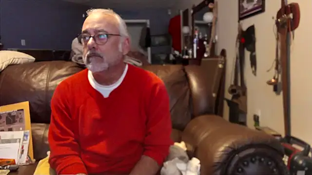 Snapshot of PincheDave4u chatting on December 28, 2024, 6:50 pm PincheDave4u online show from December 28, 2024, 6:50 pm