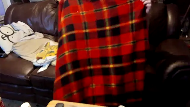 Snapshot of PincheDave4u chatting on February 18, 2025, 12:26 am PincheDave4u online show from February 18, 2025, 12:26 am