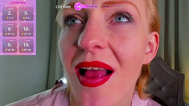 Snapshot of SquirtyAlisa chatting on December 30, 2024, 6:05 pm SquirtyAlisa online show from December 30, 2024, 6:05 pm