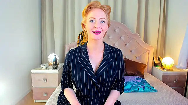 Snapshot of SquirtyAlisa chatting on February 19, 2025, 2:34 pm SquirtyAlisa online show from February 19, 2025, 2:34 pm