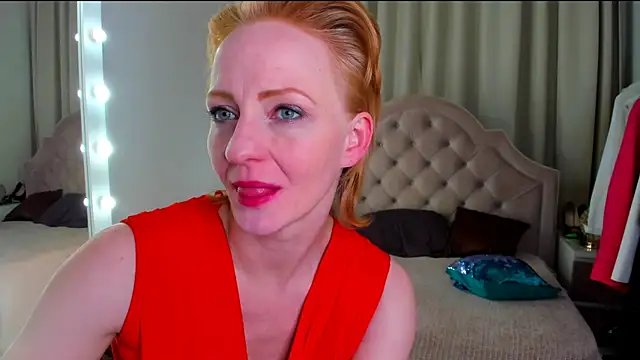 Snapshot of SquirtyAlisa chatting on February 21, 2025, 1:33 am SquirtyAlisa online show from February 21, 2025, 1:33 am