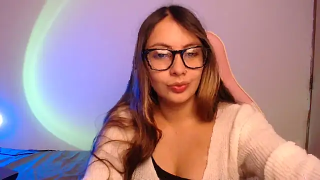 Snapshot of lalawhitte chatting on October 4, 2025, 3:54 pm lalawhitte online show from October 4, 2025, 3:54 pm