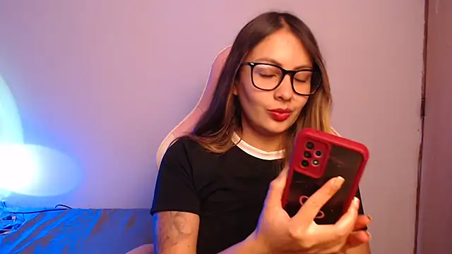 Snapshot of lalawhitte chatting on October 8, 2025, 9:01 pm lalawhitte online show from October 8, 2025, 9:01 pm