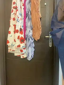 Hot-Sarah-arab online show from January 2, 2025, 1:08 pm