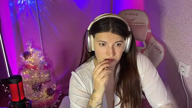 Katrin  kiss online show from January 11, 2026, 4:23 pm