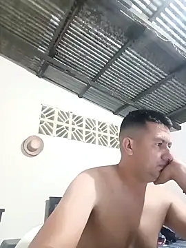 Snapshot of walwan85 chatting on November 5, 2025, 8:36 am walwan85 online show from November 5, 2025, 8:36 am