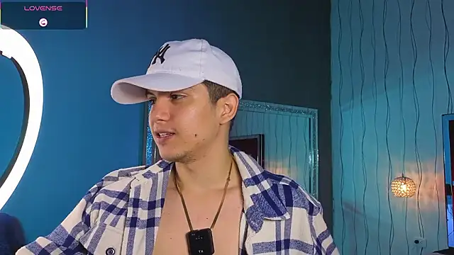 Brat  online show from March 17, 2026, 5:33 am