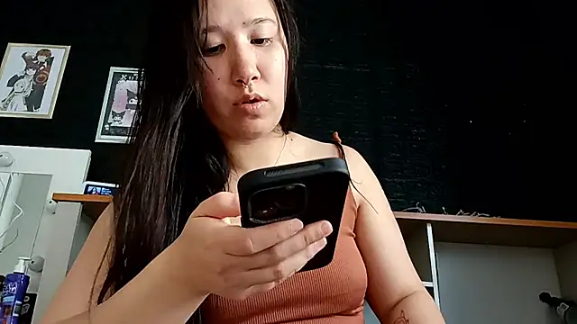 Snapshot of Japabaixinha chatting on November 8, 2025, 6:18 pm Japabaixinha online show from November 8, 2025, 6:18 pm