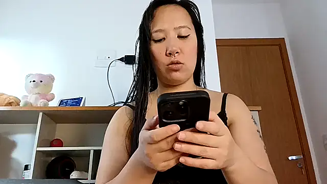 Japabaixinha online show from December 13, 2025, 9:09 pm