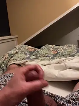 LivingLegend1978 online show from February 9, 2026, 11:20 pm