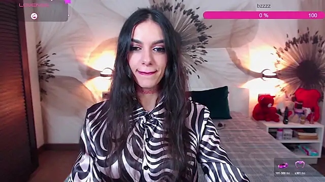 KatherineBisou online show from April 3, 2026, 7:23 pm