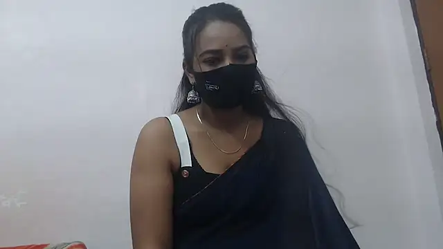 wildbabes online show from October 15, 2025, 3:45 pm