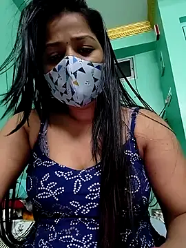 Monalisa Singh online show from November 2, 2025, 6:10 pm