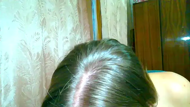 EmillyPlay online show from November 23, 2025, 11:10 am