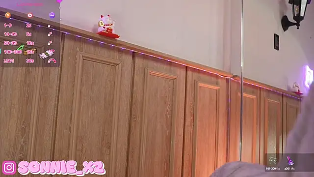 Sonnie  online show from March 18, 2025, 5:53 pm