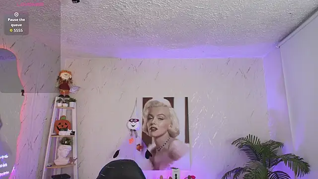 SALOOMEE   online show from March 12, 2026, 11:27 am