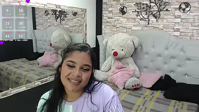 Snapshot of sia_cavad chatting on February 1, 2025, 6:40 pm sia cavad online show from February 1, 2025, 6:40 pm