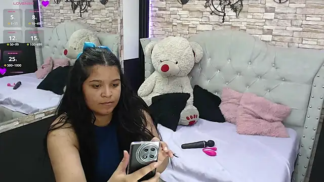 Snapshot of sia_cavad chatting on February 5, 2025, 2:37 pm sia cavad online show from February 5, 2025, 2:37 pm